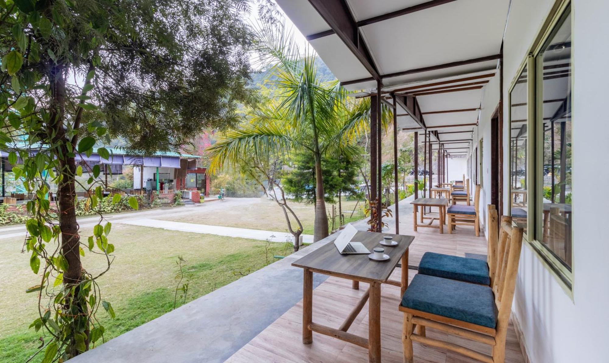 Paddler Zone Hotell Shivpurī Eksteriør bilde